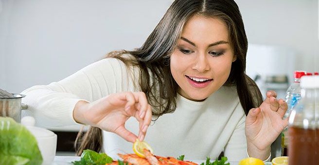 еда и чистая кожа