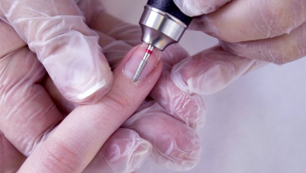 аппаратный маникюр