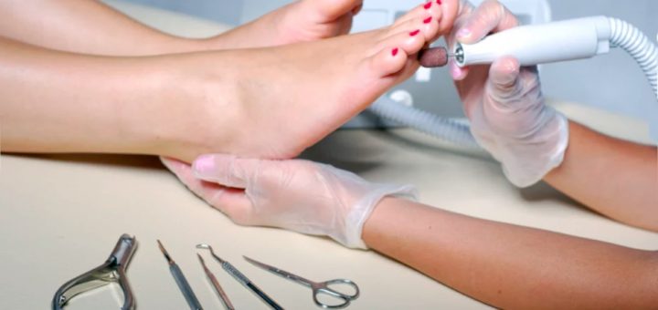 аппаратный педикюр
