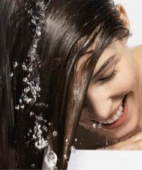 Смыть краску с волос