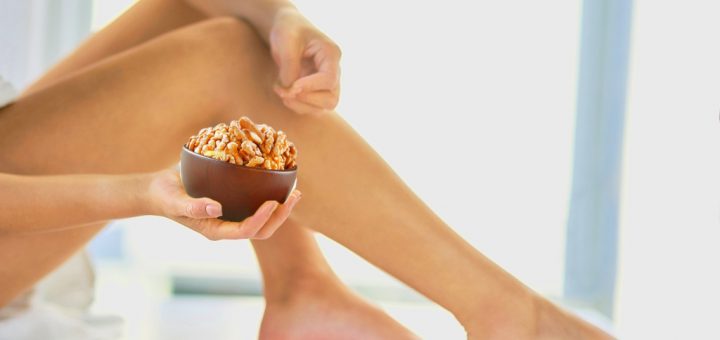 Эпиляция грецкими орехами