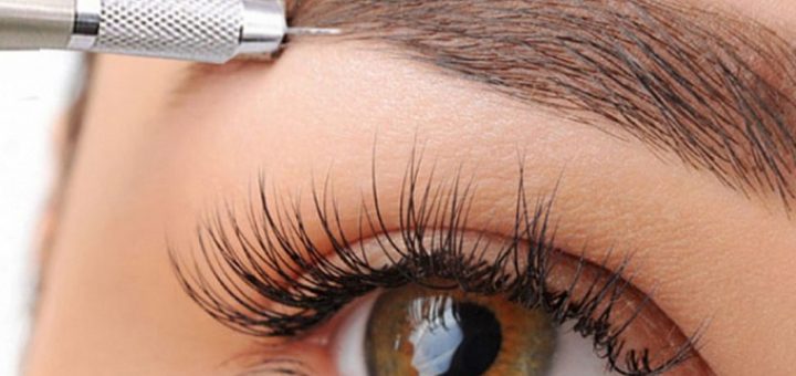 волосковый татуаж бровей