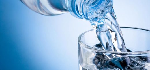 Умываться минеральной водой