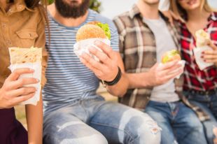 Фаст-фуд можно поесть и дома