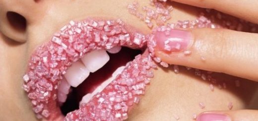 сахарно-медовый скраб для губ