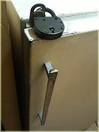 Замок на холодильник