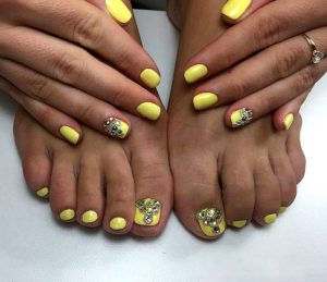 шеллак маникюр педикюр в одном стиле